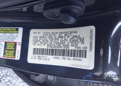 2013 Toyota Corolla S z USA, uszkodzony, nr VIN 5YFBU4EE5DP219329